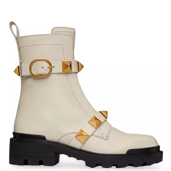 Valentino Garavani Roman Rockstud Combat Ankle Boots, Light Ivory - Picture 1 of 16